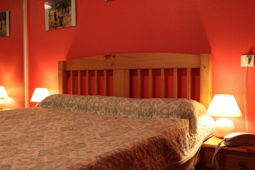 פונטורסון Logis Hotel Et Restaurant La Tour Brette מראה חיצוני תמונה