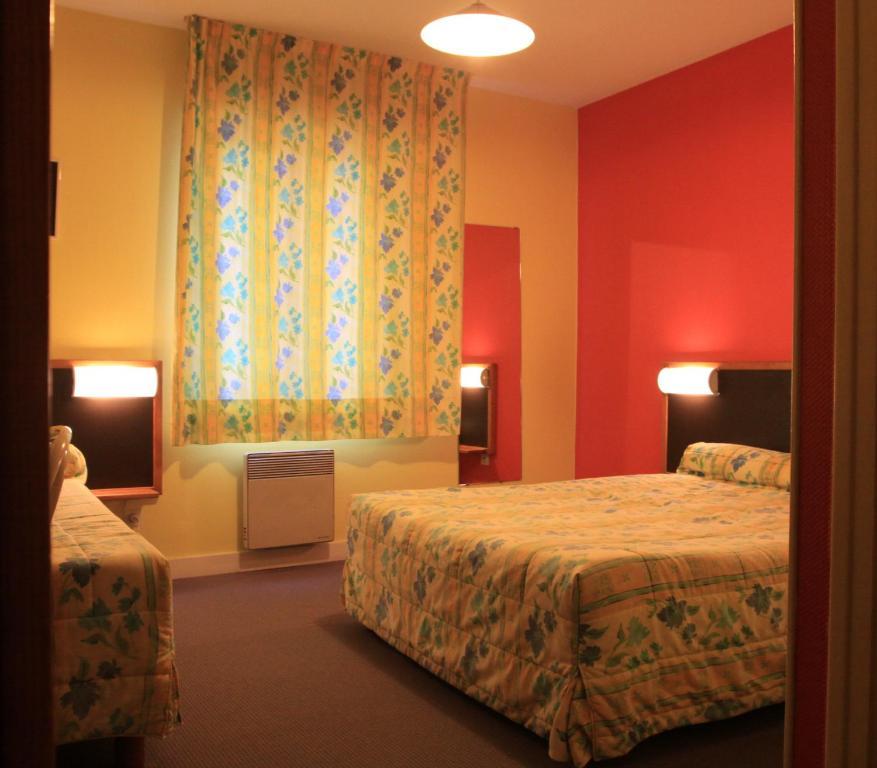פונטורסון Logis Hotel Et Restaurant La Tour Brette מראה חיצוני תמונה