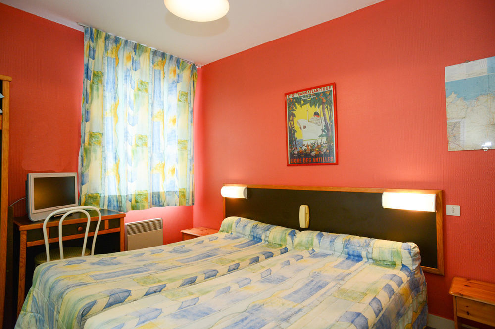 פונטורסון Logis Hotel Et Restaurant La Tour Brette מראה חיצוני תמונה