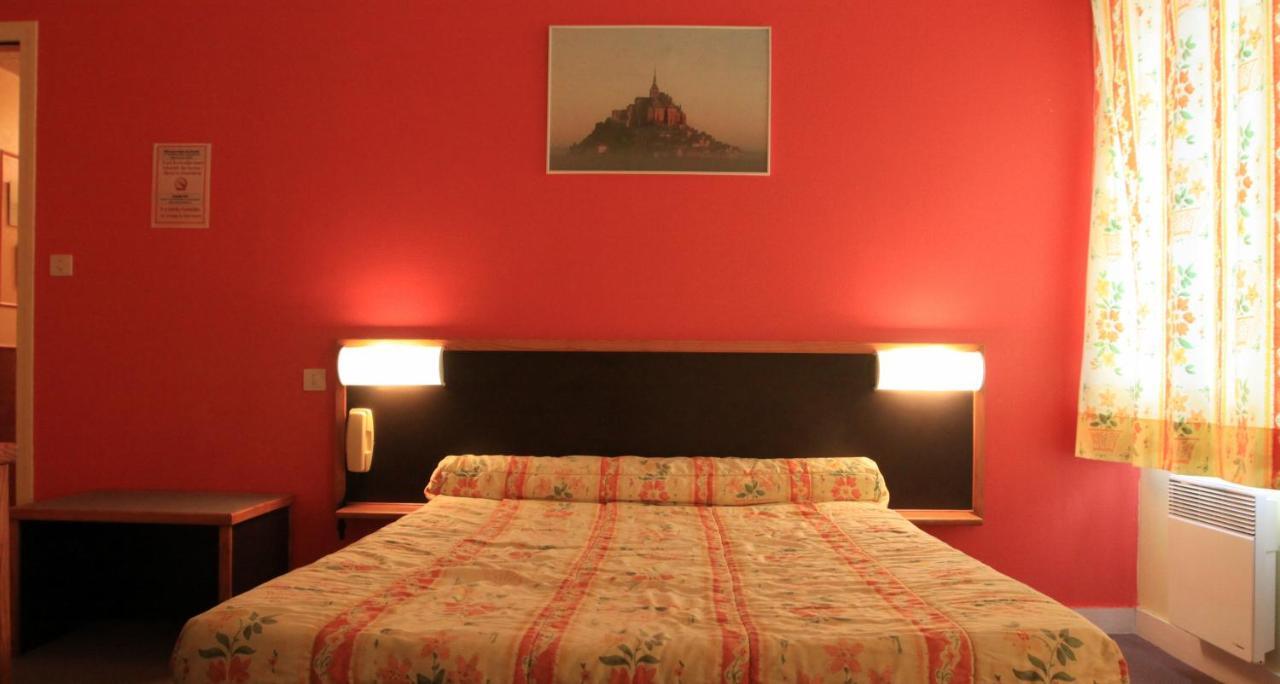 פונטורסון Logis Hotel Et Restaurant La Tour Brette מראה חיצוני תמונה